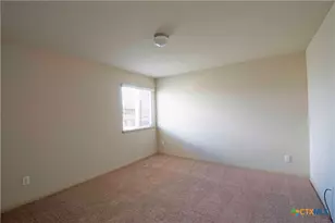 864 Foxfire Dr, New Braunfels, TX 78130 - Photo 11