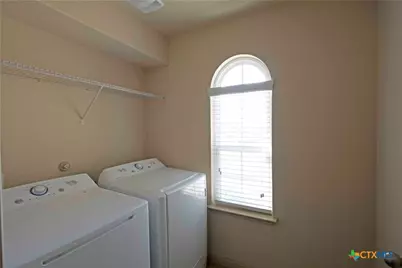 864 Foxfire Drive, New Braunfels, TX 78130 - Photo 9