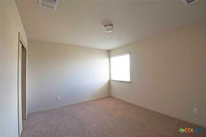 864 Foxfire Drive, New Braunfels, TX 78130 - Photo 13