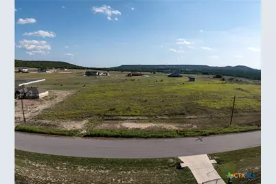 1204 Holden Loop, Copperas Cove, TX 76522 - Photo 3