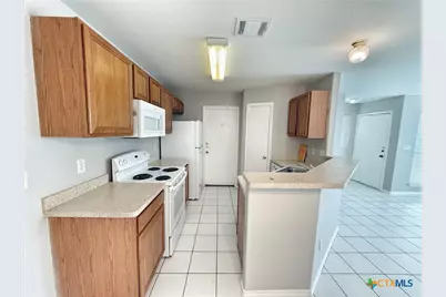 2754 Fm-1044, New Braunfels, TX 78130 - Photo 7