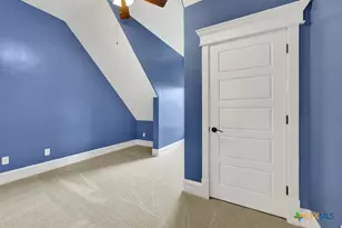 204 Falling Hls, New Braunfels, TX 78132 - Photo 33