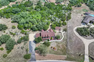 204 Falling Hls, New Braunfels, TX 78132 - Photo 45