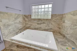 204 Falling Hls, New Braunfels, TX 78132 - Photo 27