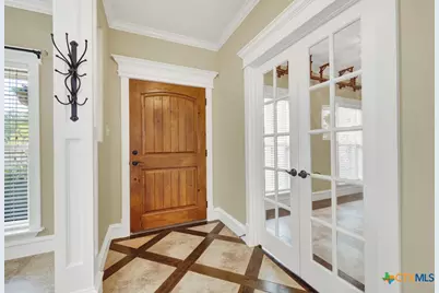 204 Falling Hills, New Braunfels, TX 78132 - Photo 9