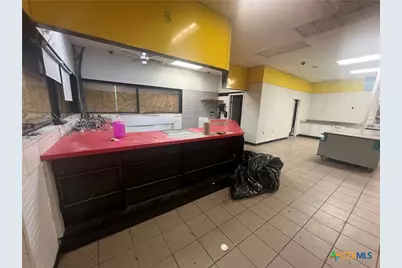 2501 N Ben Jordan Street, Victoria, TX 77901 - Photo 5