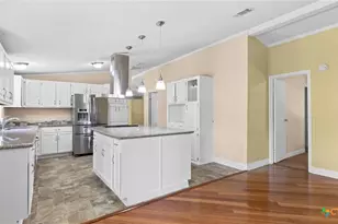 1057 Willow Dr, Canyon Lake, TX 78133 - Photo 7