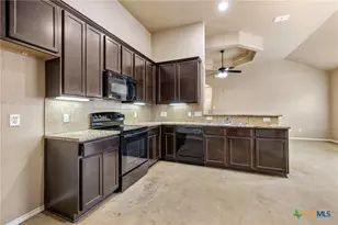 266 Rosalie Dr, New Braunfels, TX 78130 - Photo 5