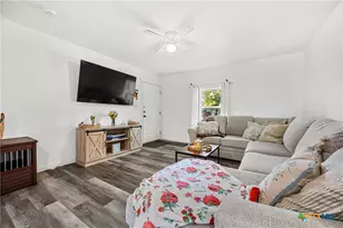 2113 Saunders St, Gatesville, TX 76528 - Photo 9