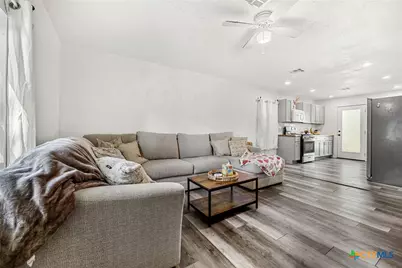 2113 Saunders Street, Gatesville, TX 76528 - Photo 5