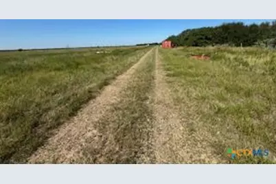 000 County Road 18, Hallettsville, TX 77964 - Photo 9