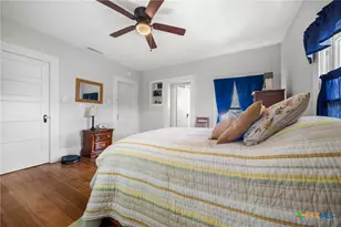 1009 E Leon St, Gatesville, TX 76528 - Photo 27