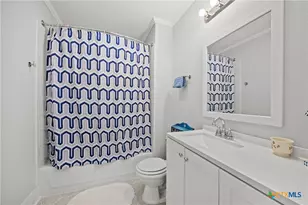 1009 E Leon St, Gatesville, TX 76528 - Photo 23