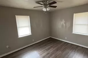 501 S Main St, Thorndale, TX 76577 - Photo 7