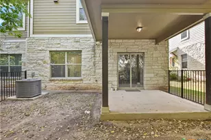 516 E Slaughter Ln, Austin, TX 78744 - Photo 25