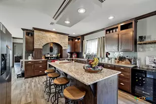 714 Union Wine Rd, New Braunfels, TX 78130 - Photo 9