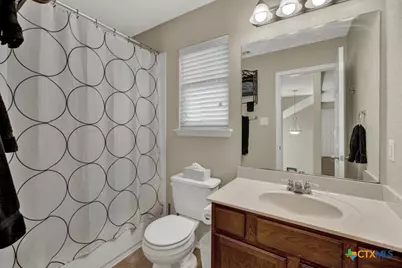 716 Hollow Ridge, Schertz, TX 78108 - Photo 33