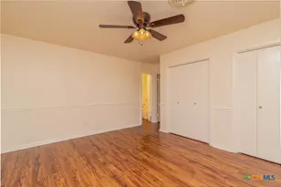 316 S Mulberry Ave, Luling, TX 78648 - Photo 17