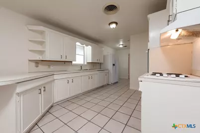 316 S Mulberry Avenue, Luling, TX 78648 - Photo 7