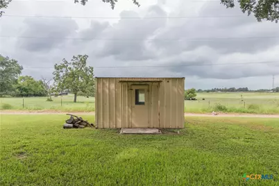 316 S Mulberry Avenue, Luling, TX 78648 - Photo 25