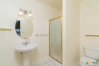 316 S Mulberry Avenue, Luling, TX 78648 - Photo 21