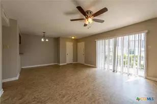 203 E Bowie St, Luling, TX 78648 - Photo 3