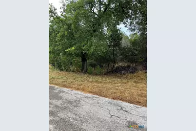 1051 Somerset, Canyon Lake, TX 78133 - Photo 5