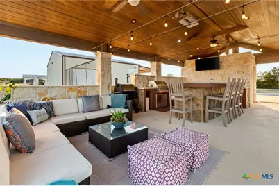 311 Ski Plex Drive, Seguin, TX 78155 - Photo 11