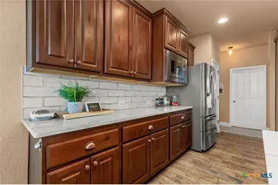 311 Ski Plex Drive, Seguin, TX 78155 - Photo 21