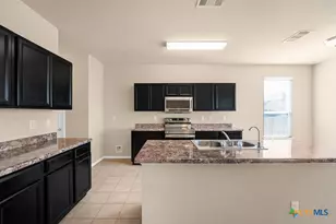 1513 Doncaster Dr, Seguin, TX 78155 - Photo 13