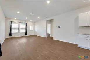 2887 Panther Spg, New Braunfels, TX 78130 - Photo 7