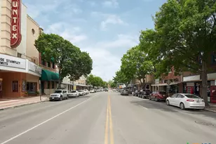 634 Central Pkwy, New Braunfels, TX 78130 - Photo 13