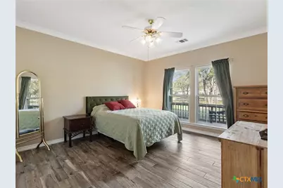 1010 Wild Flower, Floresville, TX 78114 - Photo 27