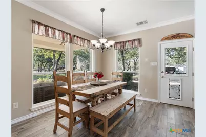 1010 Wild Flower, Floresville, TX 78114 - Photo 13