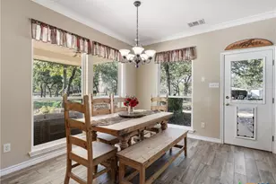 1010 Wild Flower, Floresville, TX 78114 - Photo 13