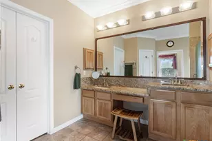 1010 Wild Flower, Floresville, TX 78114 - Photo 23