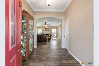 1010 Wild Flower, Floresville, TX 78114 - Photo 9