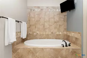 633 River Forest Dr, New Braunfels, TX 78132 - Photo 23