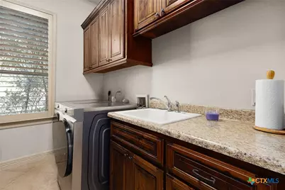 633 Riverforest Drive, New Braunfels, TX 78132 - Photo 27