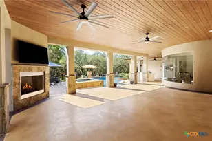 633 River Forest Dr, New Braunfels, TX 78132 - Photo 37