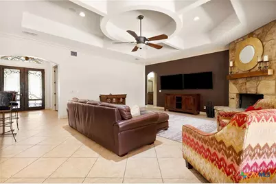 633 Riverforest Drive, New Braunfels, TX 78132 - Photo 5