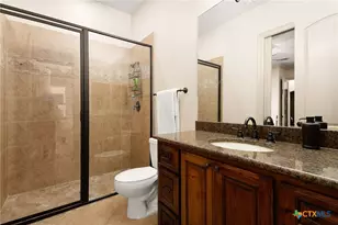 633 River Forest Dr, New Braunfels, TX 78132 - Photo 17