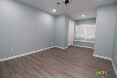 105 E Avenue A, Copperas Cove, TX 76522 - Photo 11