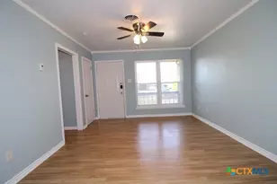 105 E Avenue A, Copperas Cove, TX 76522 - Photo 5