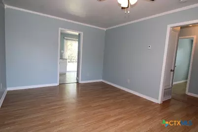 105 E Avenue A, Copperas Cove, TX 76522 - Photo 7