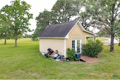 403 Oakside Drive, Victoria, TX 77905 - Photo 47