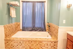 403 Oakside Dr, Victoria, TX 77905 - Photo 35