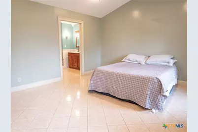 403 Oakside Drive, Victoria, TX 77905 - Photo 31