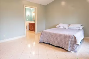 403 Oakside Dr, Victoria, TX 77905 - Photo 31