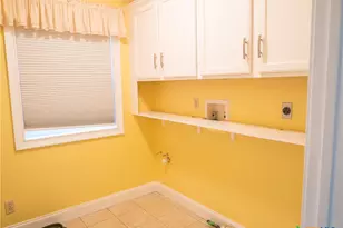 403 Oakside Dr, Victoria, TX 77905 - Photo 15